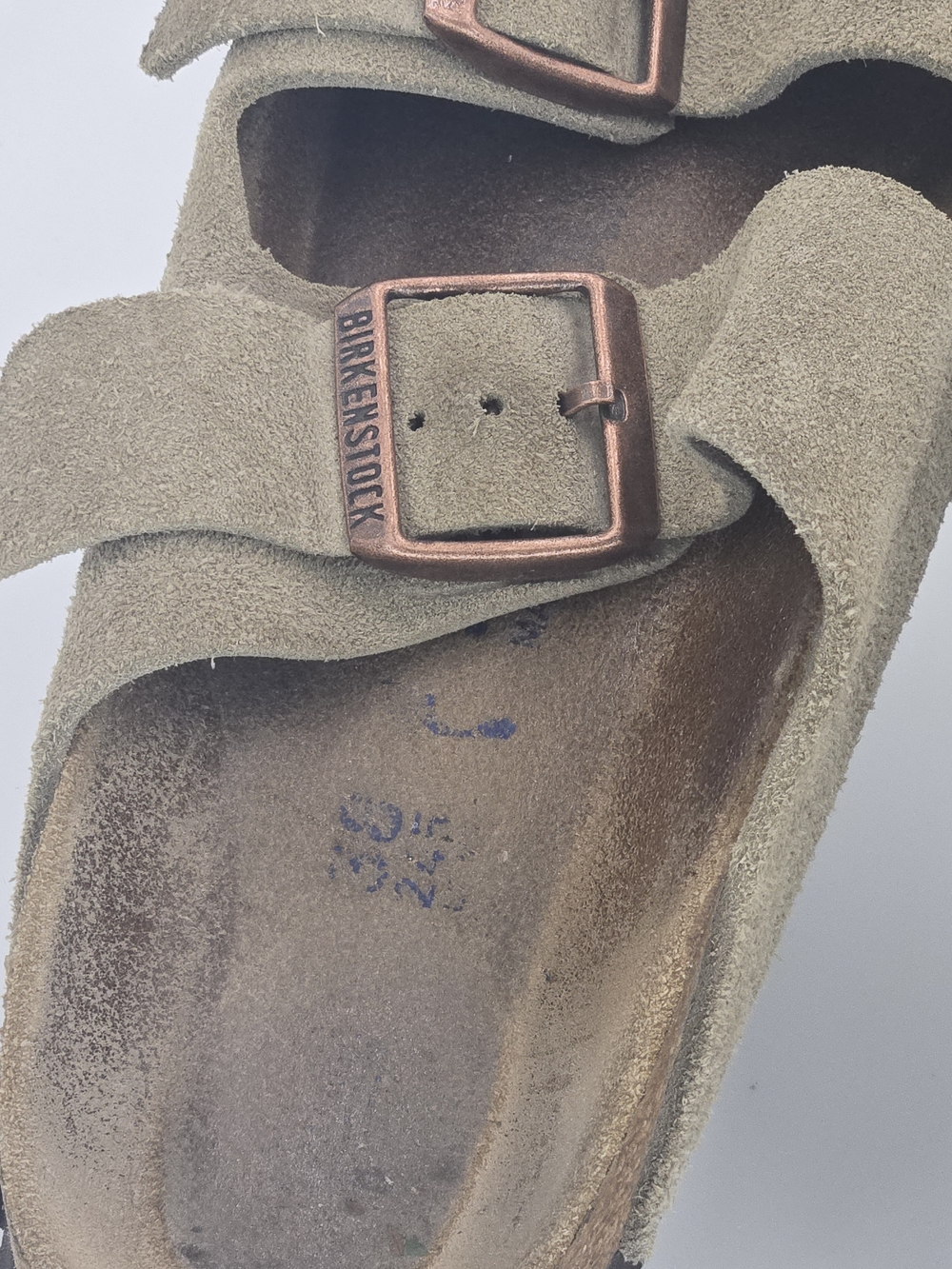 Birkenstock Arizona Two-Buckle Suede Slide Sandals in Taupe Women's Size 7-7.5 - Picture 13 of 14